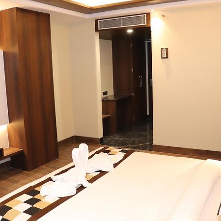 Hotel Grand Geeta Beawar Luaran gambar
